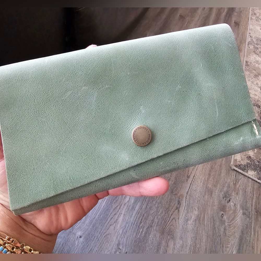 Portland Leather Green Wallet